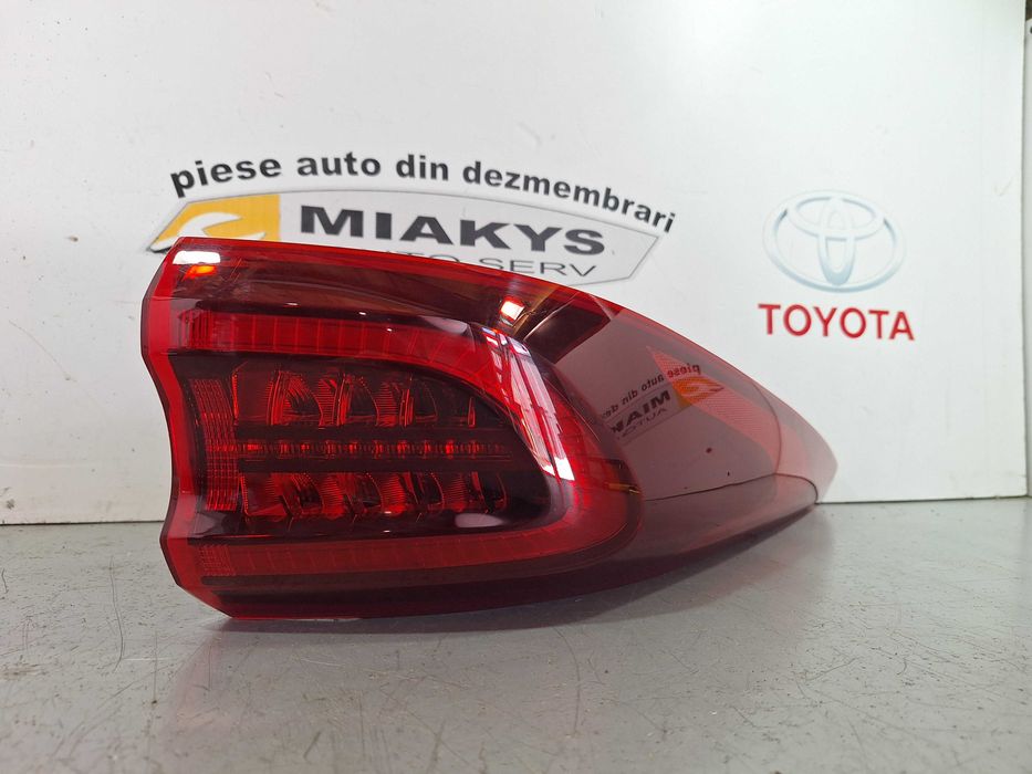 Stopuri aripa stanga/dreapta Kia Sportage 2016-2021 Cod: 92401F1600