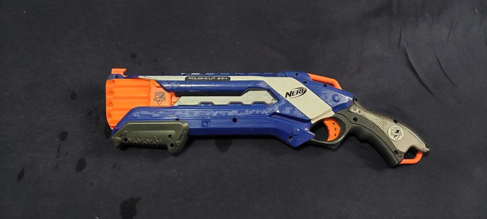 Nerf N-Strike Elite Rough Cut 2X4