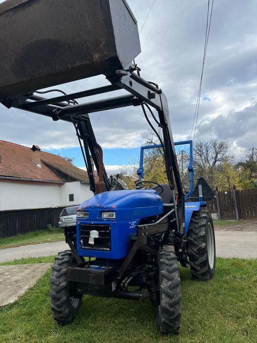 Tractoras Jinma 254