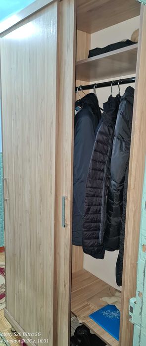 Продам шкаф гардероб