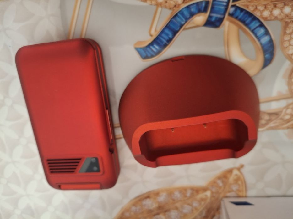 Продам телефон новый