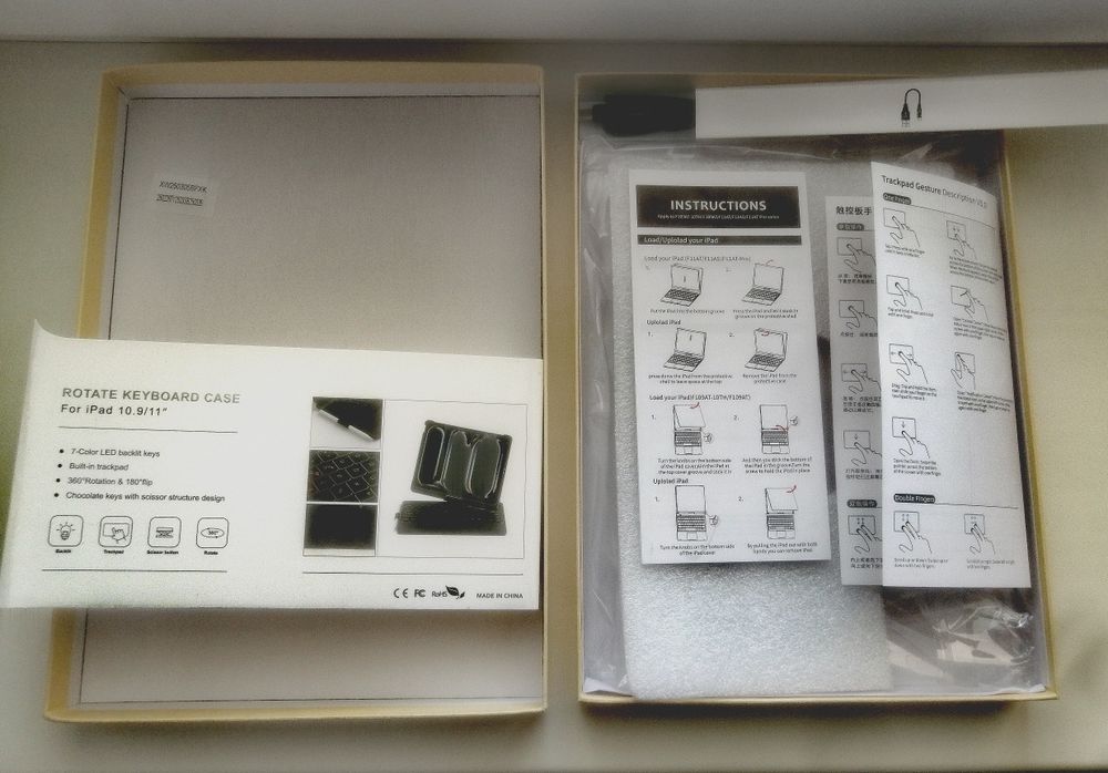 Чехол - клавиатура для IPad 10.9 и 11