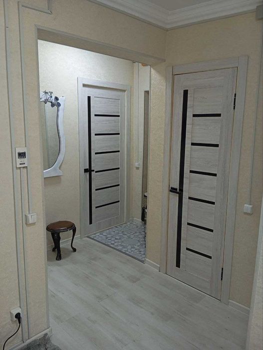 Сергели Спутник 9 3 Ком на 2 этаже ,дом 2 этажный квартира с  ремонтом