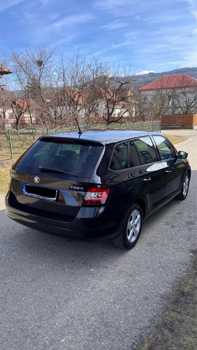 Vand skoda fabia 2017 1.4tdi euro 6 distronic carplay navigatie led