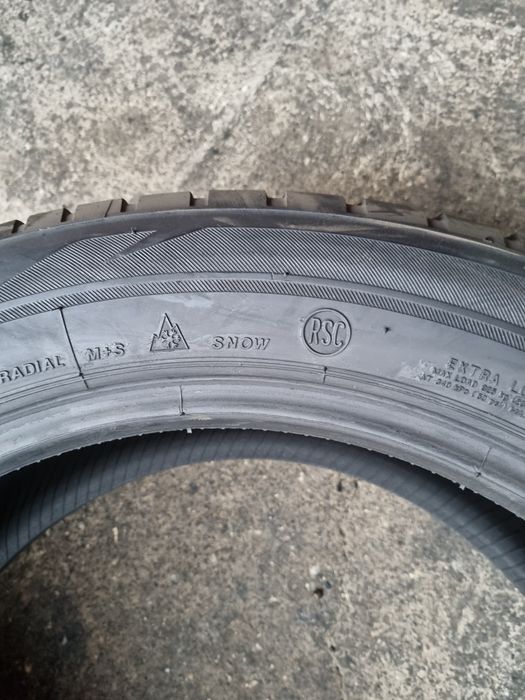 4 anvelope iarna BRIDGESTONE runflat 245/50/19 DOT 2018 PRET PER BUCAT
