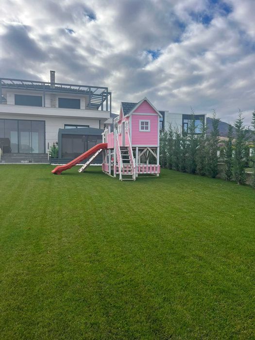 Детска дървена къща