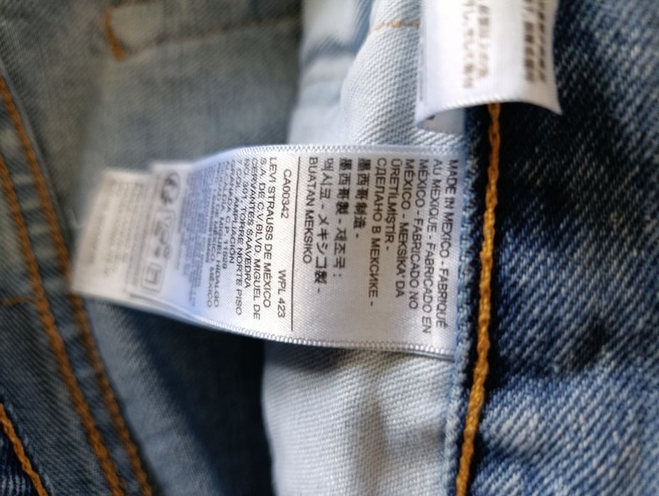 Джинсы levis 505