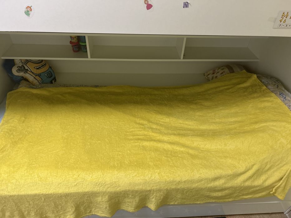 Плюшена играчка с одеало