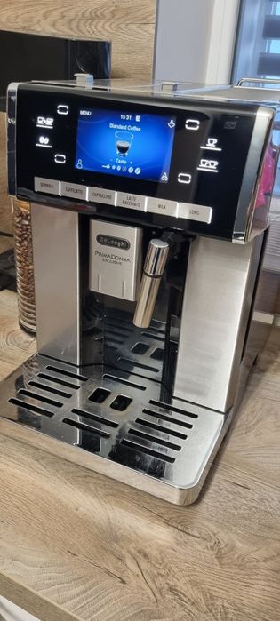 Продавам Delonghi Primadonna Exclusive