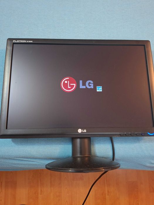 Monitor LG 19 inch