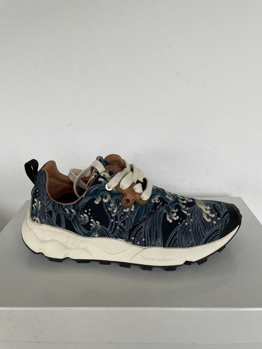 Sneakers Flower Mountain