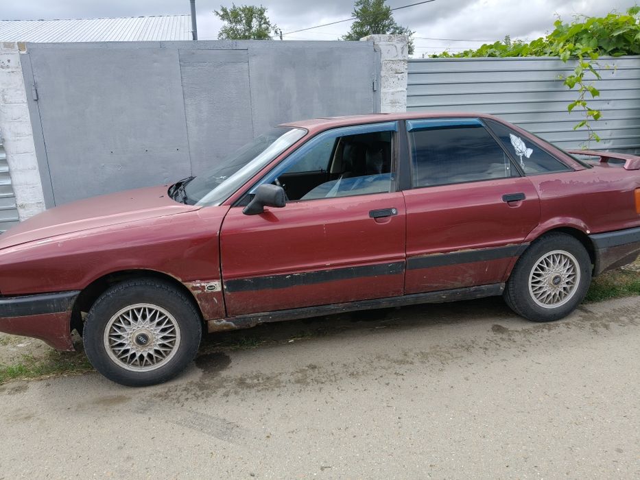 Продам 80 ауди .