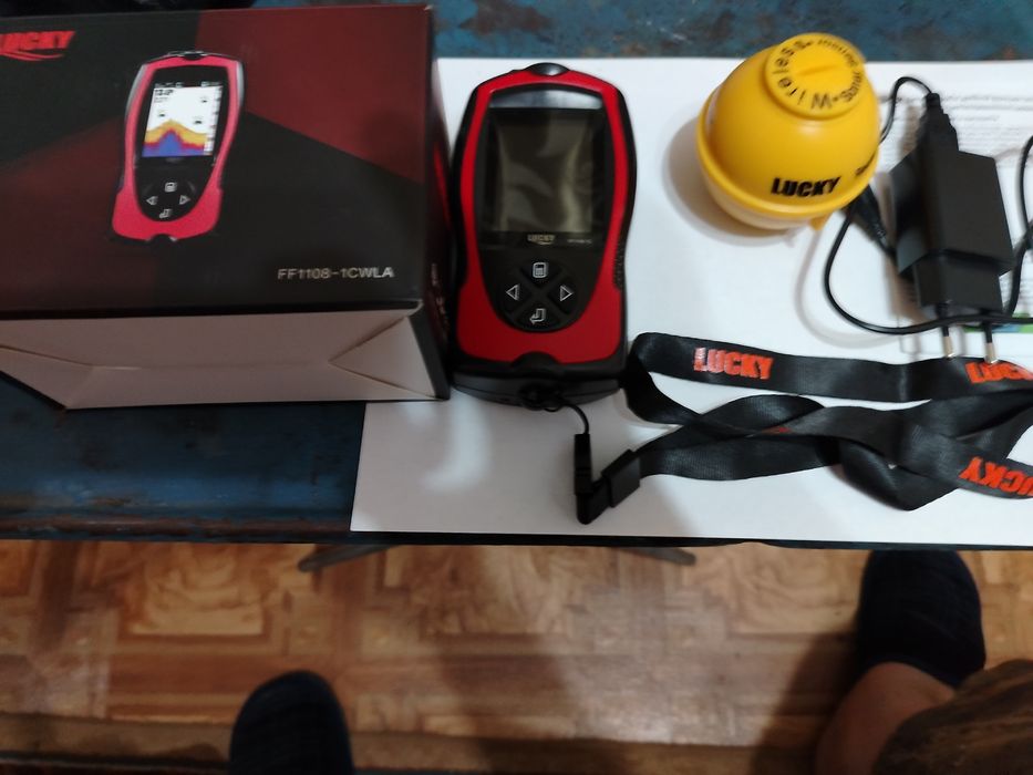 Эхолот для рыбалки. Новый.