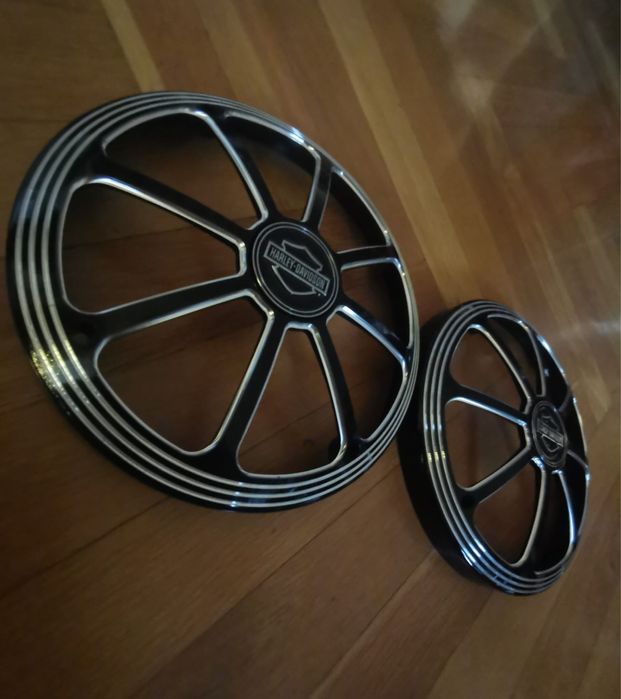 Колекционерски  Harley Davidson Харлей Дейвидсън рамки за тонколони !