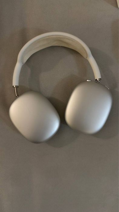 Apple AirPods Max