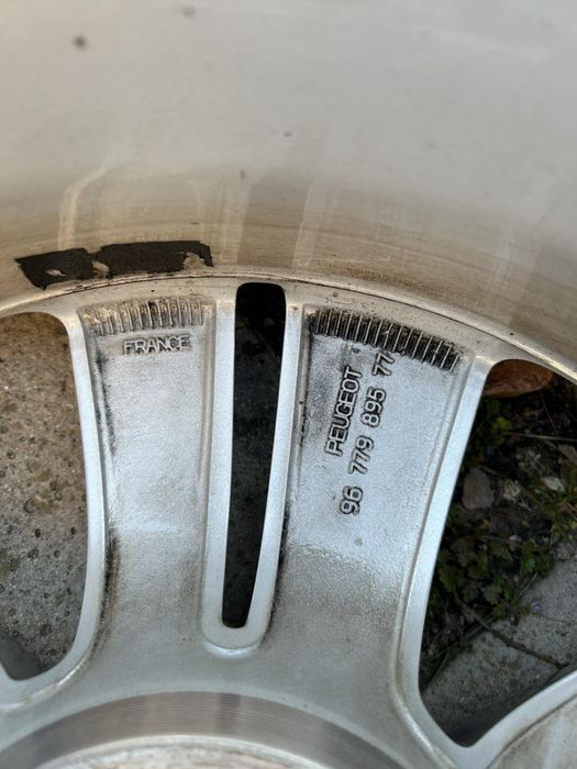 Джанти с летни гуми  Michelin