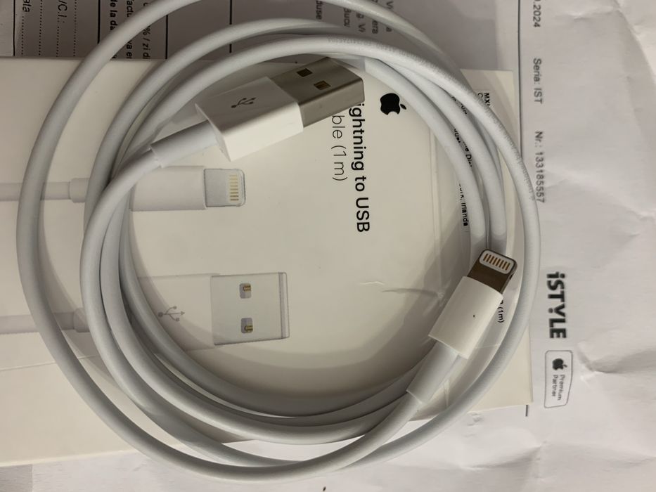 ORIGINAL Incarcator Iphone Cablu de incarcare date Apple - USB, 1m NOU