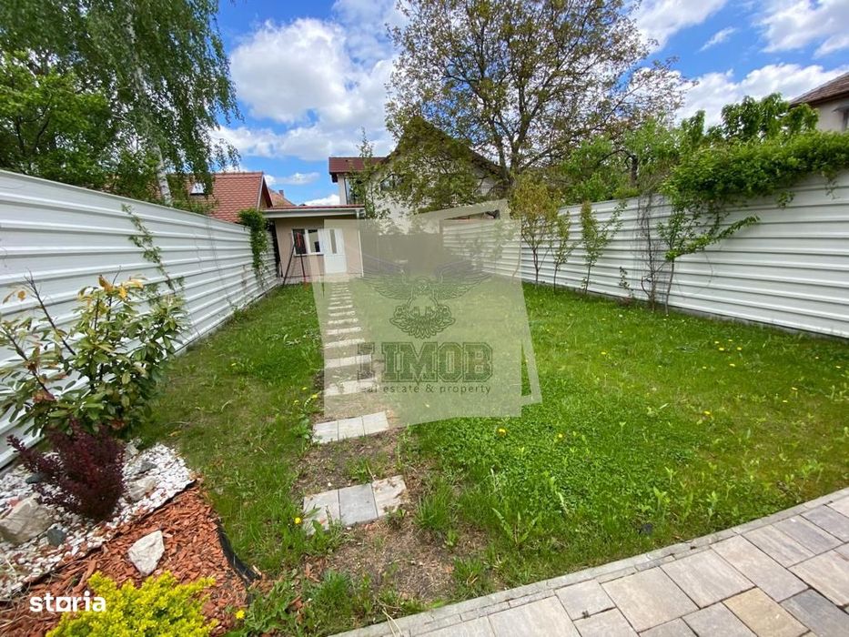 Casa cu 4 camere 3 bai 2 terase si teren 450 mp in zona Parcul Sub Ari