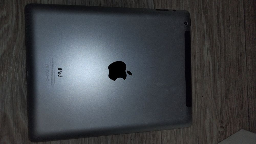 Ipad 4 продам...