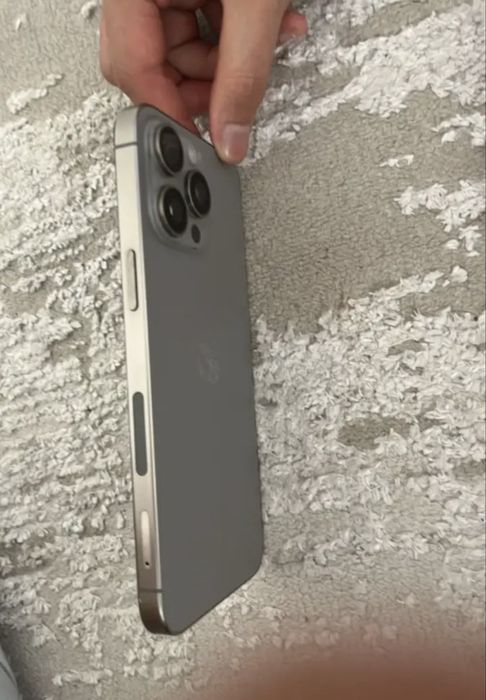 IPhone 15 PRO MAX
