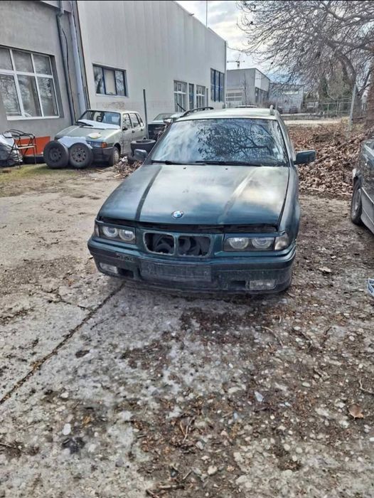 Bmw e36 M52B20 комби на части