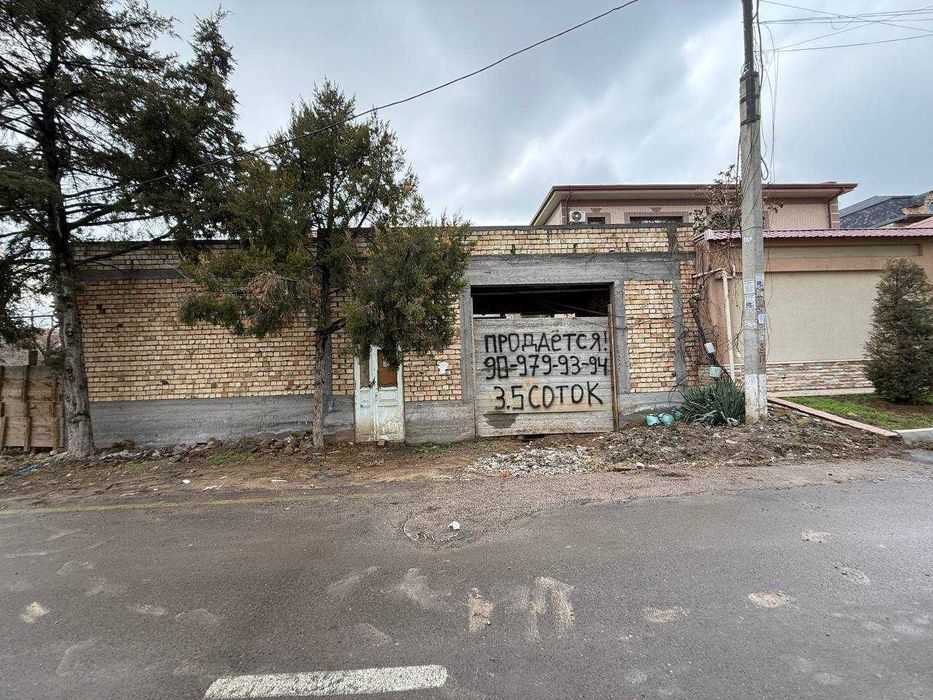 Продается Коробка 3.5 соток в Мирзо-Улугбекском районе. Ул. Газалкент