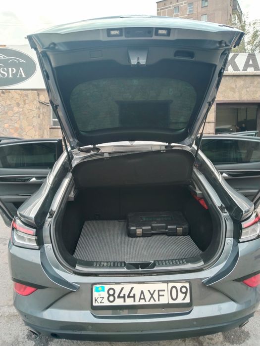 Продам машину JAC J7