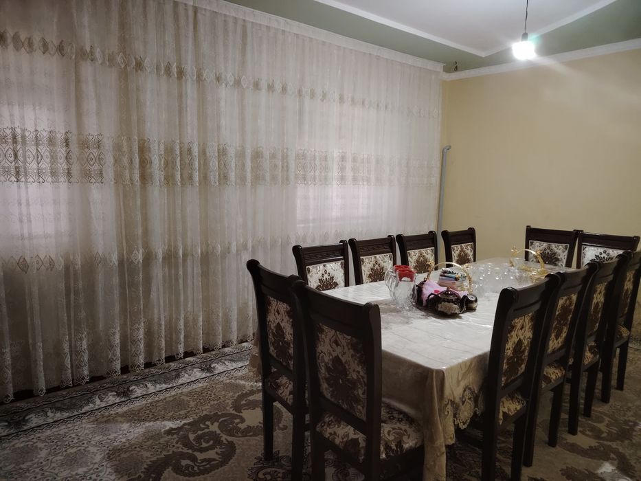 Дом с земельным участком