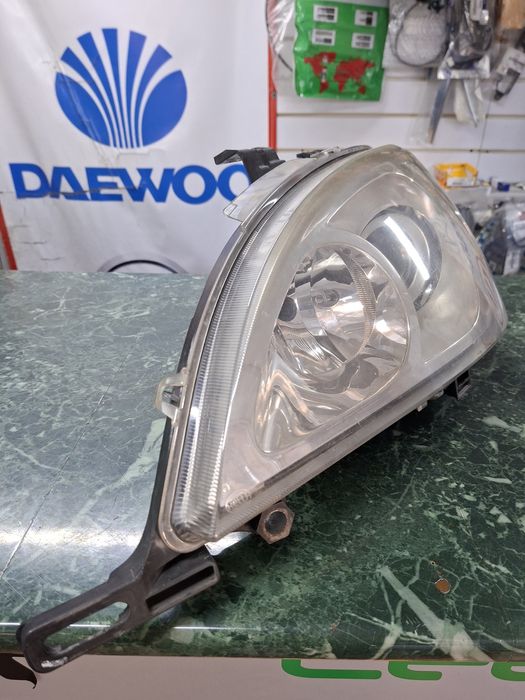 Фара левая w163 рестайлинг галогеновая