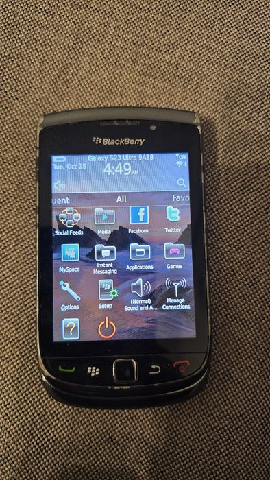 Blackberry 9800 functional