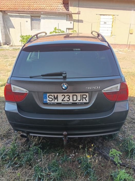 BMW Seria 1 2005 — imagine 2