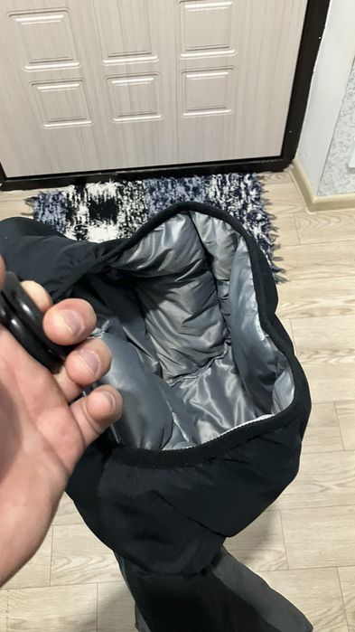 Продам куртку Зима висна