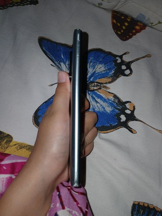 Редми 10 в хорошем состоянии