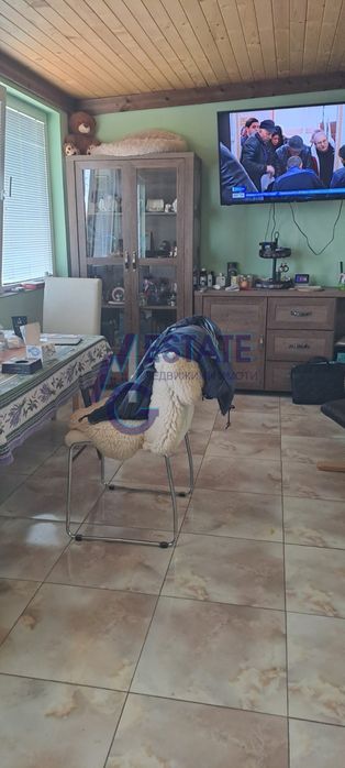 Едноетажна тухлена къща в с. Тънково, на 7 км от Слънчев бряг