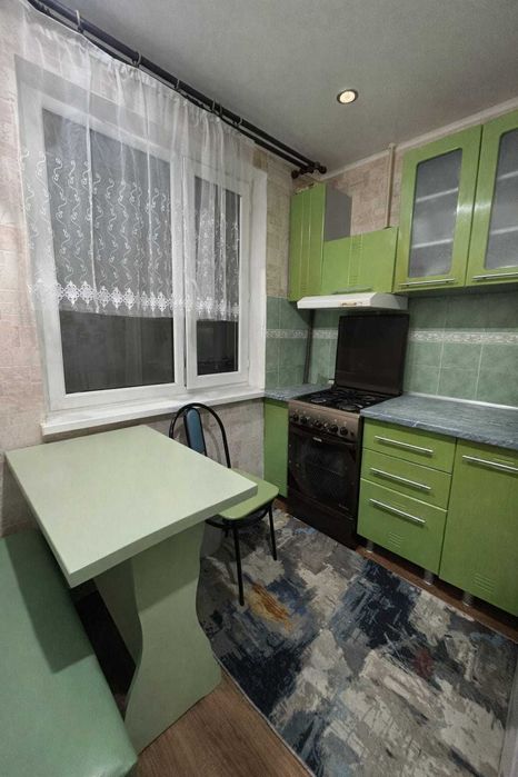 Продам 2 комн. квартиру в г.Уральск