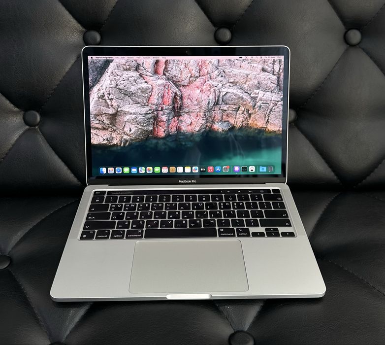 Apple MacBook Pro M1 2020 года в идеальном состояние