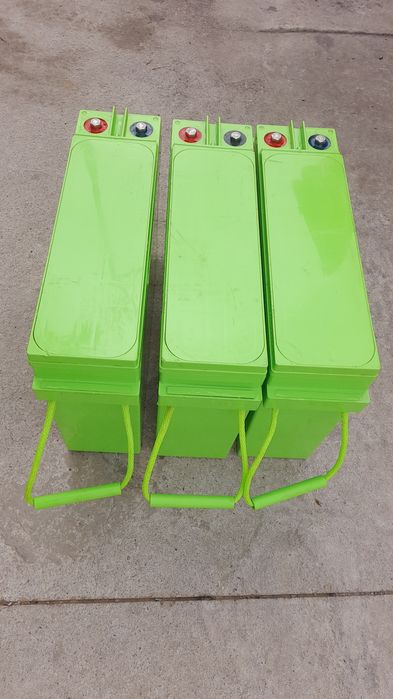 Baterii solare 12V 190Ah