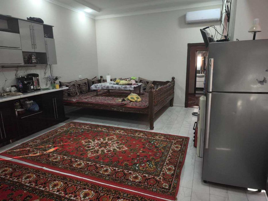 Hovli arenda 4 sotik