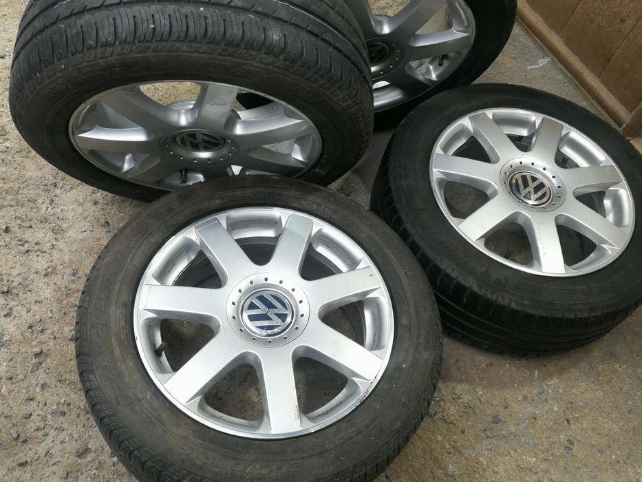 Джанти VW Golf 4  с летни гуми 205/55/16