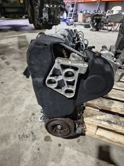 Motor renault trafic 1.9dci cod motor F9K an 2006 euro 4
