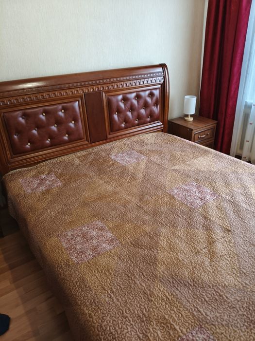 Кровать двухспальная