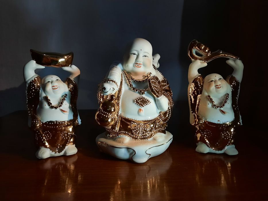 Статуэтка нэцкэ смеющийся будда Хотэй