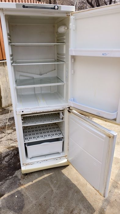 Продам холодильник