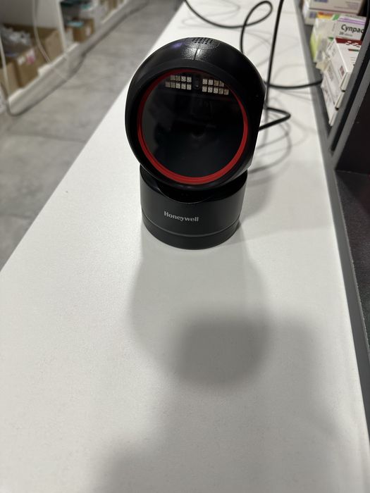 Сканер штрих кодов Honeywell HF680