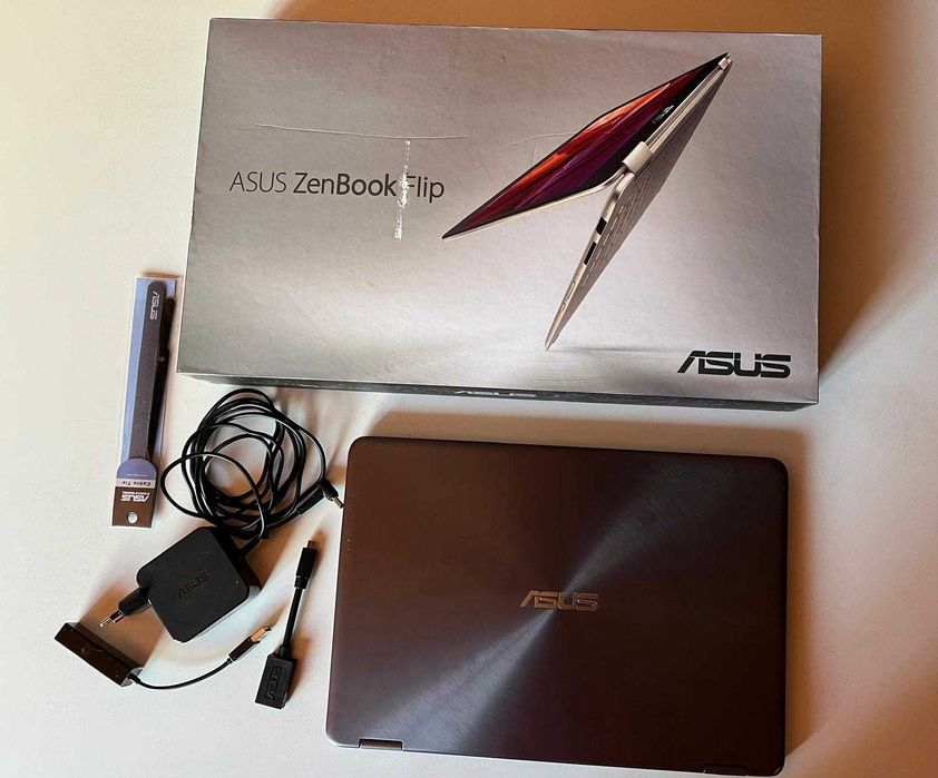 Laptop ASUS ZenBook Flip UX360C, Touchscreen, carcasa metalica, elegant