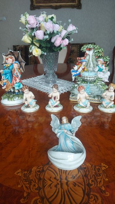 Фарфоровые статуэтки Италия  разной тематики