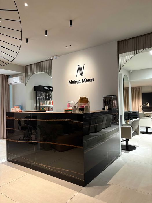 Vanzare Salon de Infrumusetare Complet Echipat
