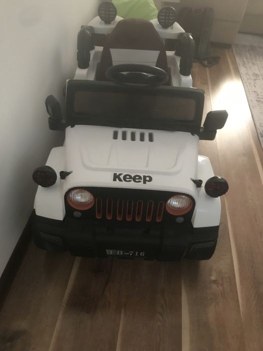 Машина на аккумуляторе