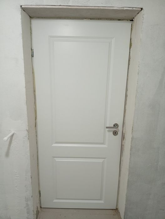 Montaj Uși Interioare și Exterioare de Calitate