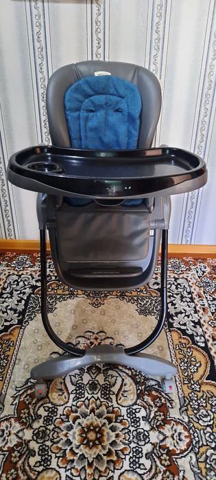 Продам детский кресло для  кормления